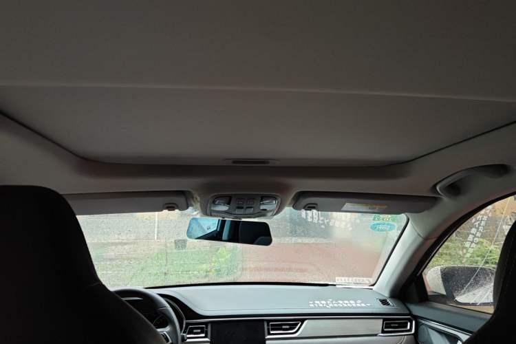 Used JAC J7 2020 1.5T Manual Elite Edition Headliner