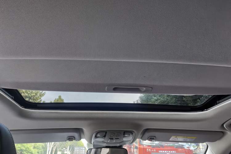 Used JAC J7 2020 1.5T CVT Superior Trim Headliner