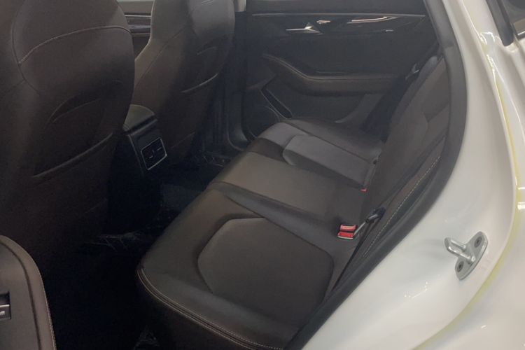 Used JAC J7 2020 1.5T CVT Beyond+ Trim Interior 1