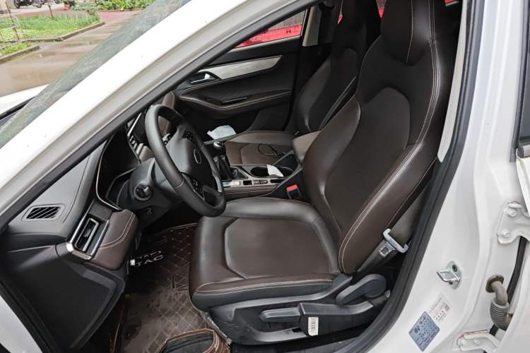 Used JAC J7 2020 1.5T Manual Elite Edition Left Front Seat