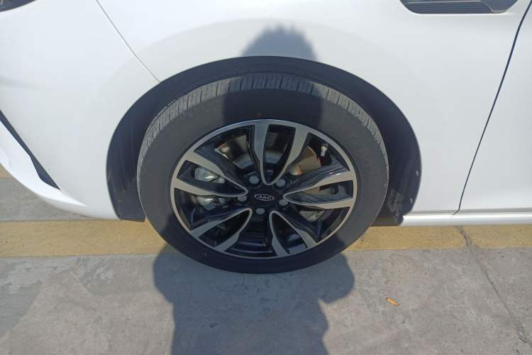Used JAC J7 2020 1.5T CVT Superior Trim Left Front Wheel Hub