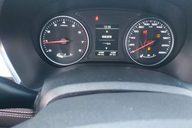 Used JAC J7 2020 1.5T Manual Elite Edition Odometer Close Up