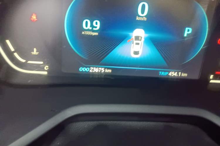 Used JAC J7 2020 1.5T CVT Superior Trim Odometer Close Up