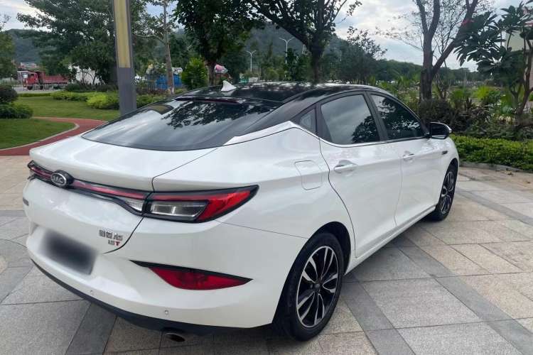 Used JAC J7 2020 1.5T CVT Superior Trim Rear Right 45 Deg