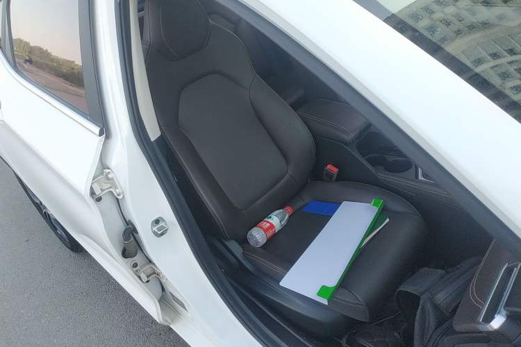 Used JAC J7 2020 1.5T Manual Elite Edition Right Front Seat