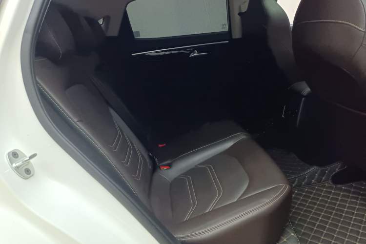 Used JAC J7 2020 1.5T CVT Superior Trim Right Rear Seat