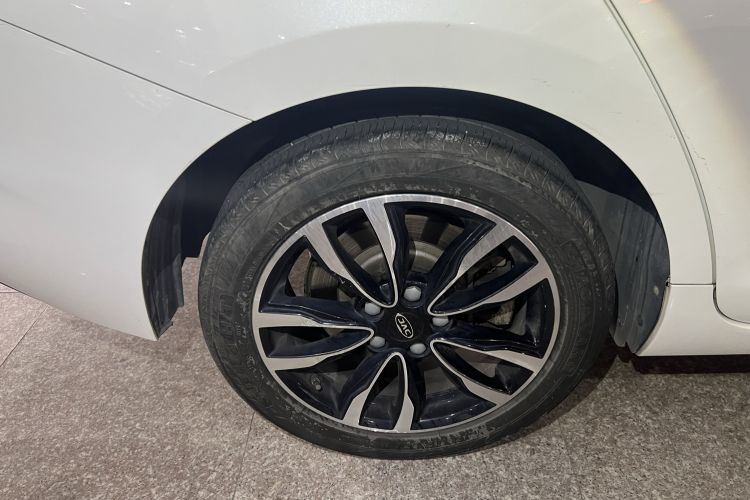 Used JAC J7 2020 1.5T CVT Superior Trim Right Rear Wheel Hub