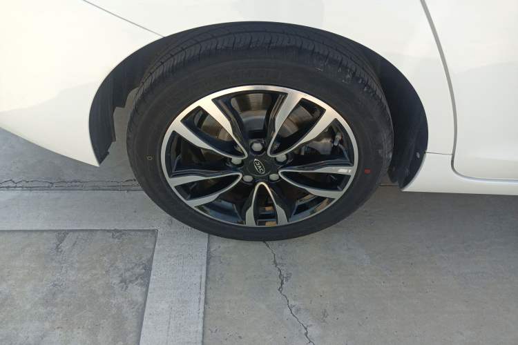 Used JAC J7 2020 1.5T CVT Superior Trim Right Rear Wheel Hub