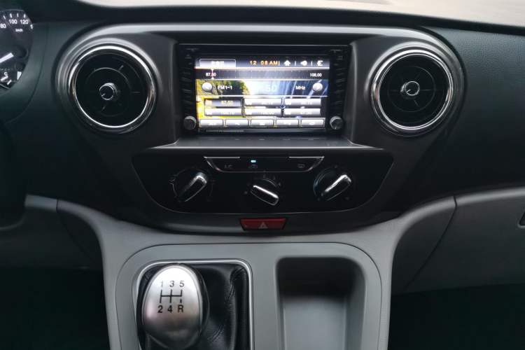 Used JAC M3 2015 Maker Edition 1.6L Luxury Version Audio And AC Panel