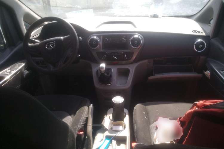 Used JAC M3 2015 Maker Edition 1.6L Luxury Smart Version Center Console