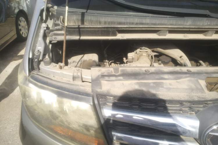 Used JAC M3 2015 Maker Edition 1.6L Luxury Smart Version Engine Bay Right