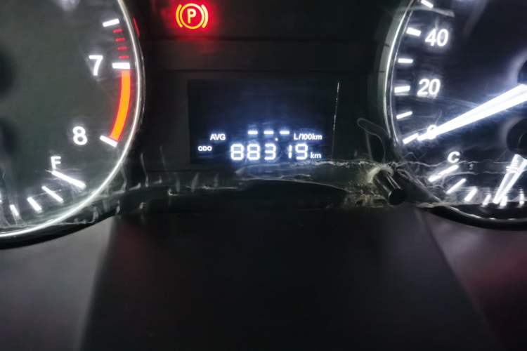 Used JAC M3 2015 Maker Edition 1.6L Luxury Version Odometer Close Up