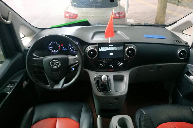 Used JAC M3 2015 Maker Edition 1.6L Luxury Smart Version Center Console