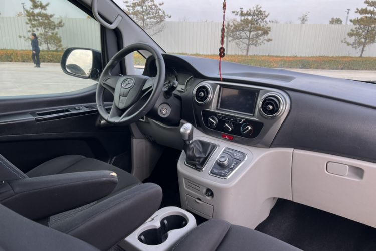 Used JAC M3 2016 IKEA Edition 1.6L Luxury Smart Model Interior 2
