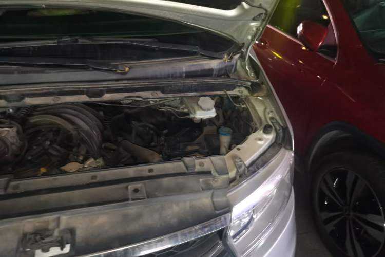 Used JAC M3 2016 IKEA Edition 1.6L Luxury Smart Model Engine Bay Left
