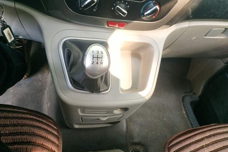 Used JAC M3 2016 IKEA Edition 1.6L Luxury Model Gear Lever