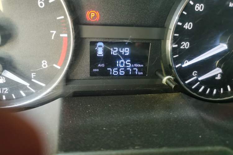 Used JAC M3 2016 IKEA Edition 1.6L Luxury Smart Model Odometer Close Up