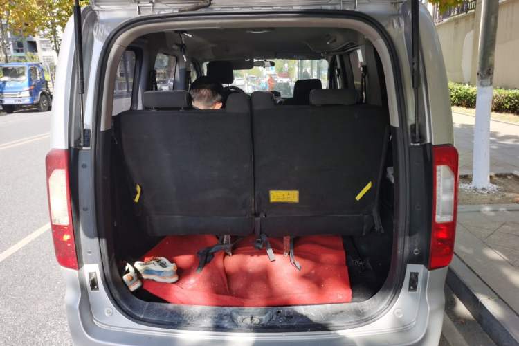 Used JAC M3 2016 IKEA Edition 1.6L Luxury Smart Model Trunk