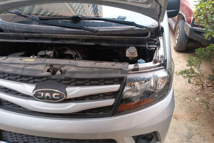 Used JAC M3 2018 1.6L Express Edition 5-seater Engine Bay Left