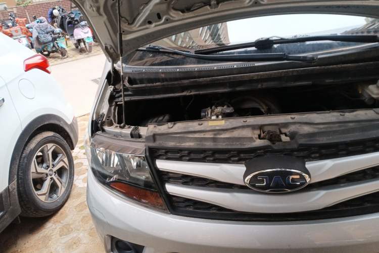 Used JAC M3 2018 1.6L Express Edition 5-seater Engine Bay Right