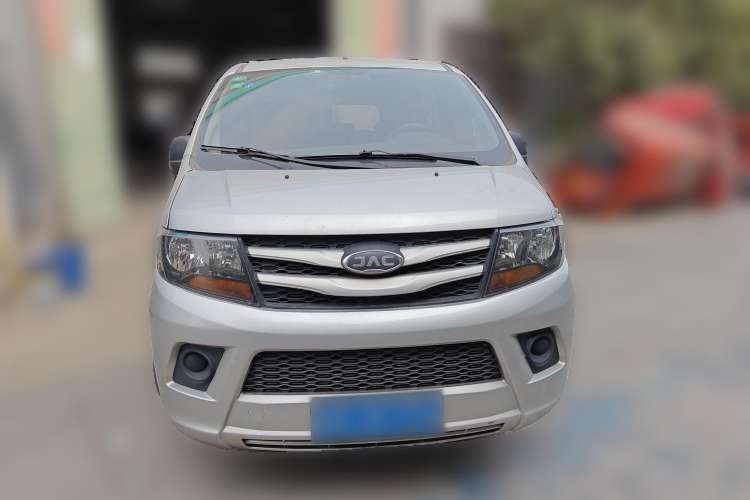 Used JAC M3 2018 1.6L Express Edition 7-Seater Front