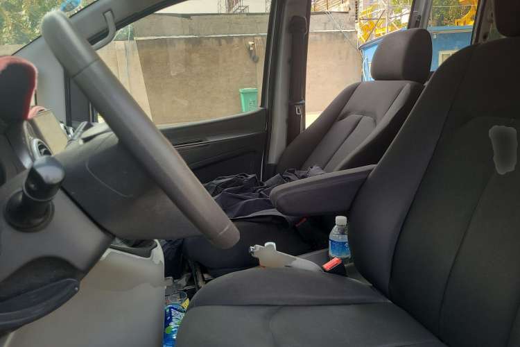 Used JAC M3 2018 1.6L Express Edition 7-Seater Left Front Seat