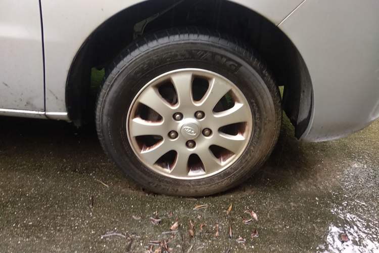 Used JAC M3 2018 1.6L Express Edition 7-Seater Right Front Wheel Hub