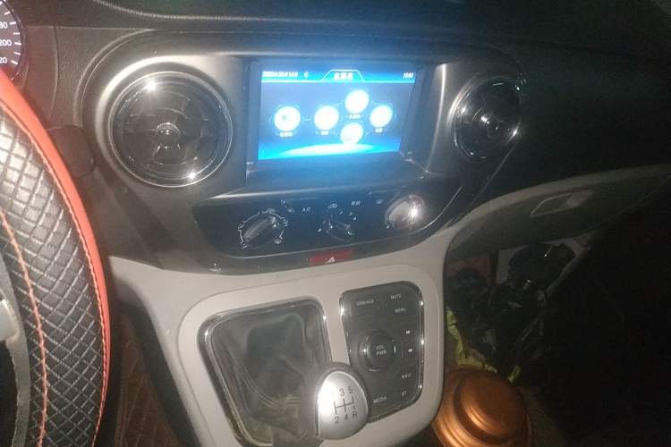 Used JAC M3 2019 IKEA Edition 1.6L Luxury Smart Model Audio And AC Panel
