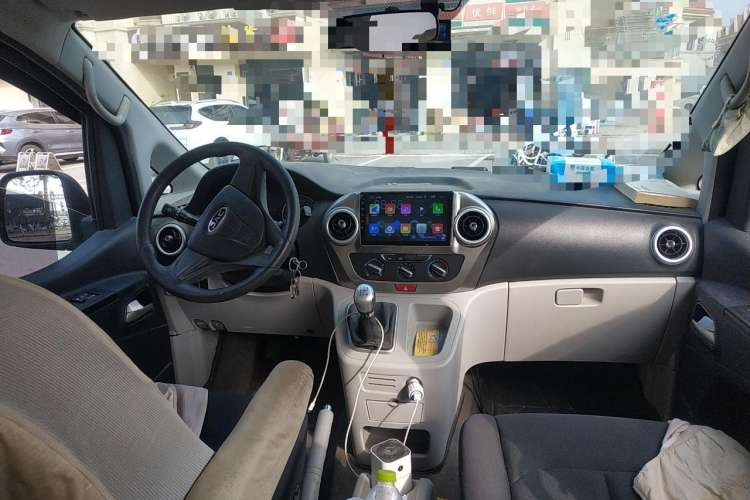 Used JAC M3 2019 Creator Edition 1.8L Luxury Model Center Console