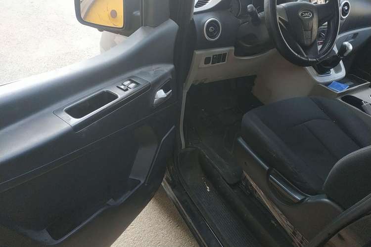 Used JAC M3 2019 PLUS Maker Edition 1.8L Luxury Model Driver Seat
