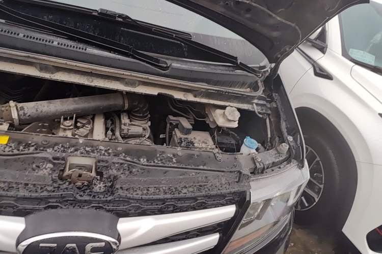 Used JAC M3 2019 PLUS Maker Edition 1.8L Luxury Model Engine Bay Left