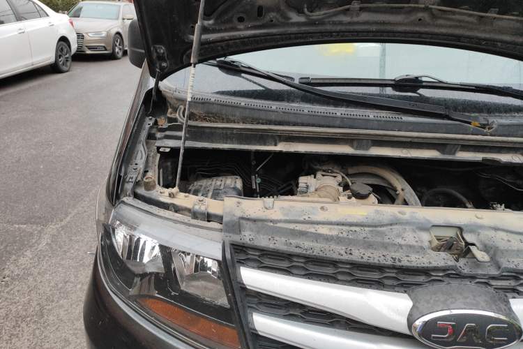 Used JAC M3 2019 1.6L Express Edition Engine Bay Right