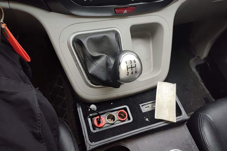 Used JAC M3 2019 PLUS Maker Edition 1.8L Luxury Model Gear Lever