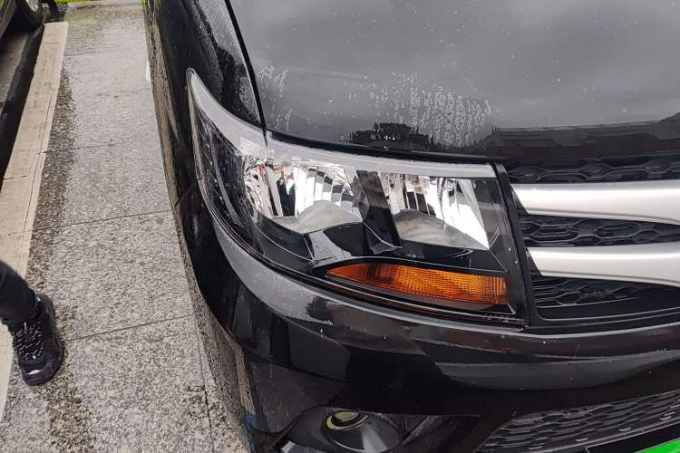 Used JAC M3 2019 PLUS Maker Edition 1.8L Luxury Model Right Front Headlight