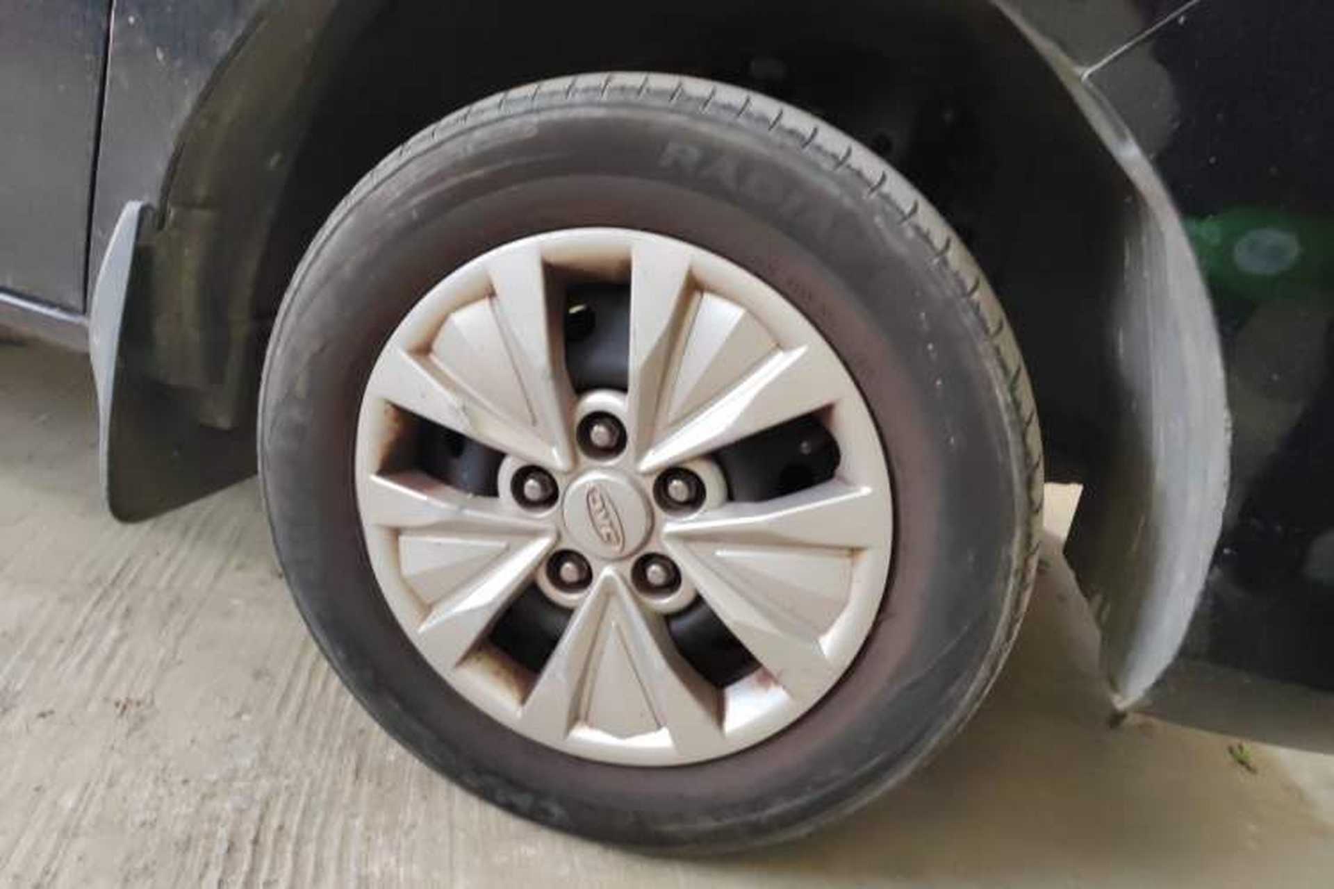 Used JAC M3 2019 IKEA Edition 1.8L Luxury Model Right Front Wheel Hub