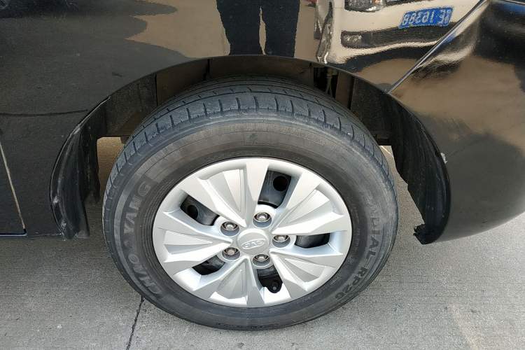 Used JAC M3 2019 PLUS Maker Edition 1.8L Luxury Model Right Front Wheel Hub