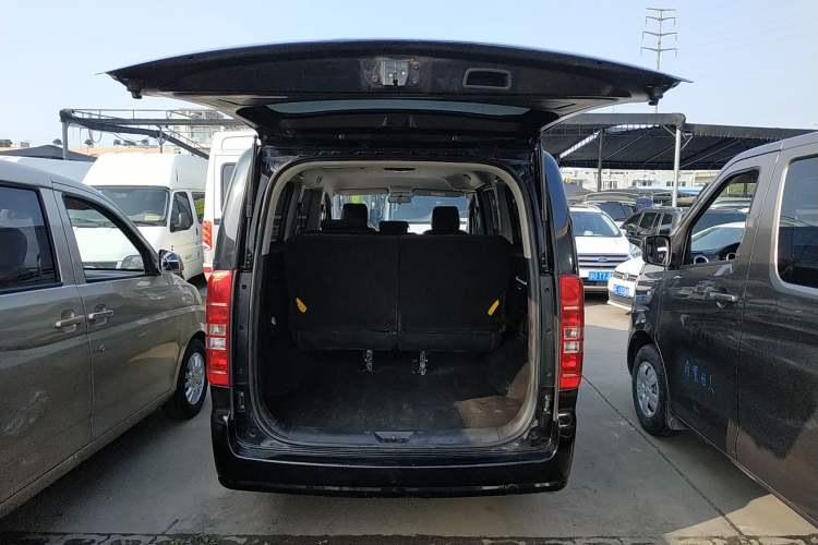 Used JAC M3 2019 PLUS Maker Edition 1.8L Luxury Model Trunk