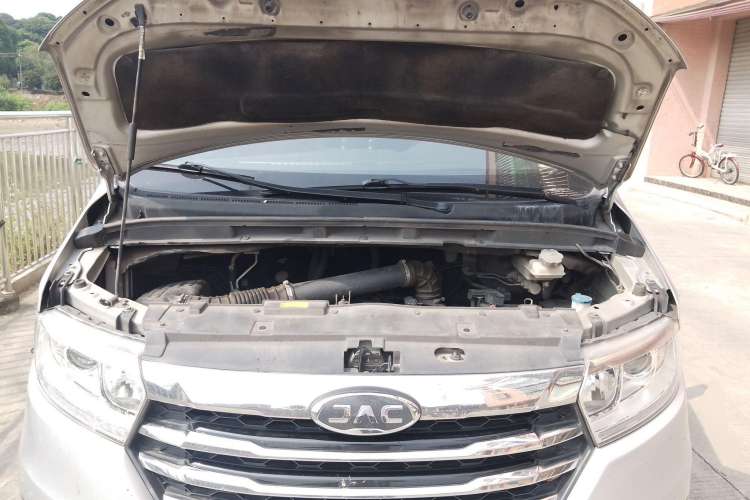 Used JAC M3 2019 PLUS IKEA Edition 1.8L Luxury 9-Seater Engine Bay