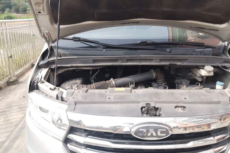 Used JAC M3 2019 PLUS IKEA Edition 1.8L Luxury 9-Seater Engine Bay Right