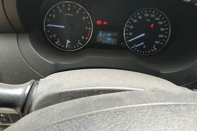 Used JAC M3 2019 Creator Edition 1.6L Luxury Version Odometer Close Up