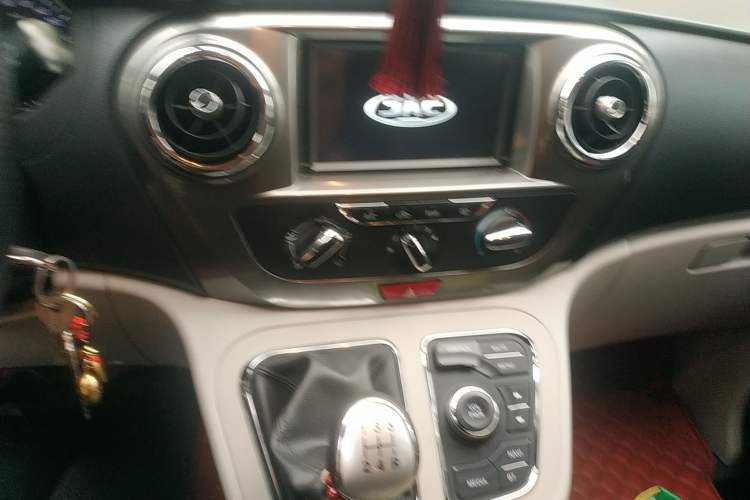 Used JAC M3 2019 IKEA Edition 1.8L Luxury Smart Model Audio And AC Panel