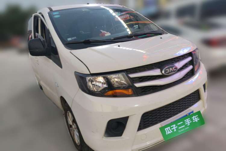 Used JAC M3 2019 PLUS Maker Edition 1.8L Luxury Model Front Right 45 Deg