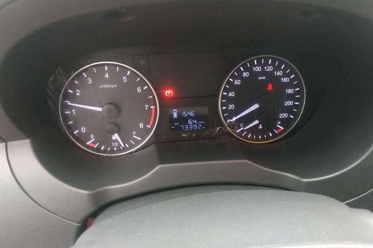 Used JAC M3 2019 IKEA Edition 1.8L Luxury Smart Model Odometer Close Up