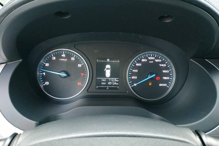 Used JAC M3 2022 PLUS 1.5T 7-Seater Standard Model Instrument Cluster