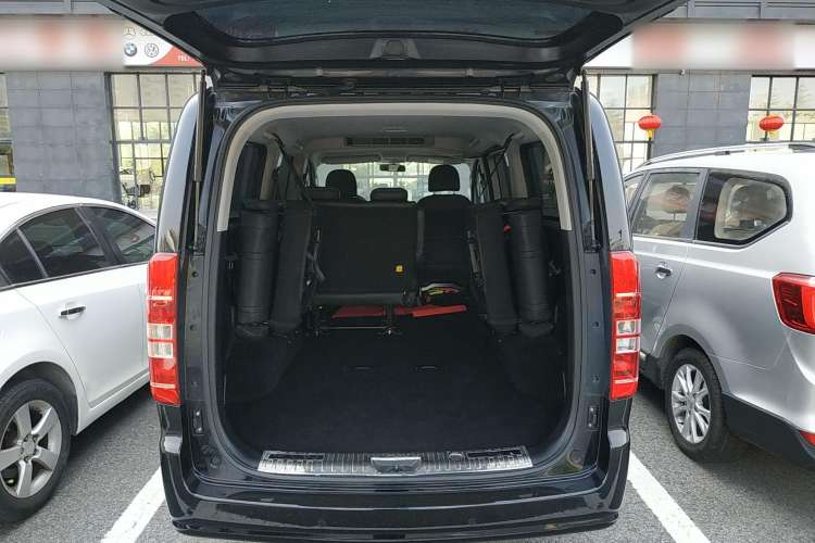 Used JAC M3 2022 PLUS 1.5T 7-Seater Standard Model Trunk