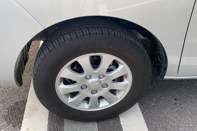 Used JAC M3 2023 PLUS 1.5T 5/7-seat Classic Edition Left Front Wheel Hub