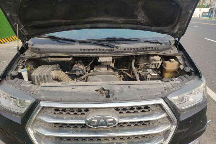 Used JAC M4 2016 2.0L Manual Luxury Smart Version Engine Bay