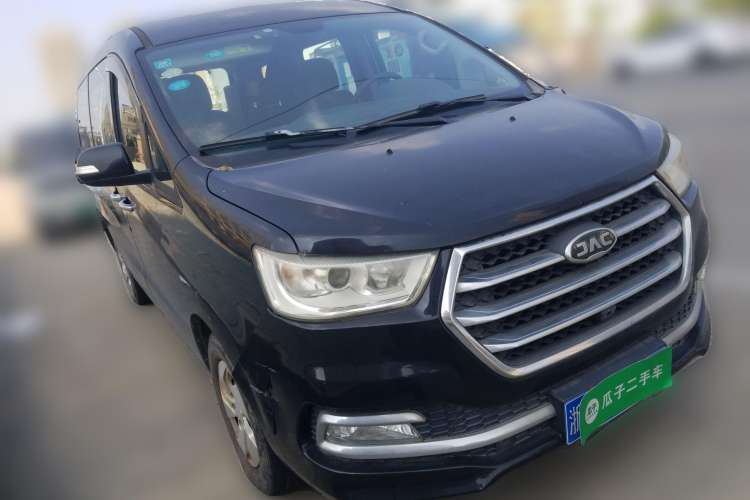 Used JAC M4 2016 2.0L Manual Comfort Edition Front Right 45 Deg