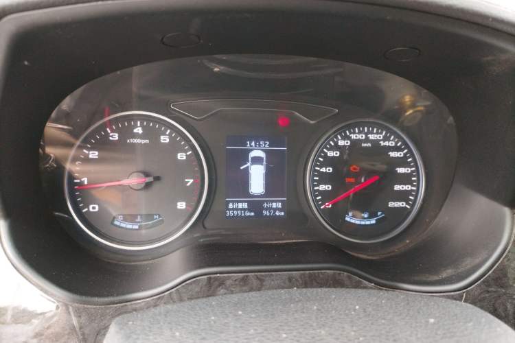 Used JAC M4 2016 2.0L Manual Luxury Version Instrument Cluster