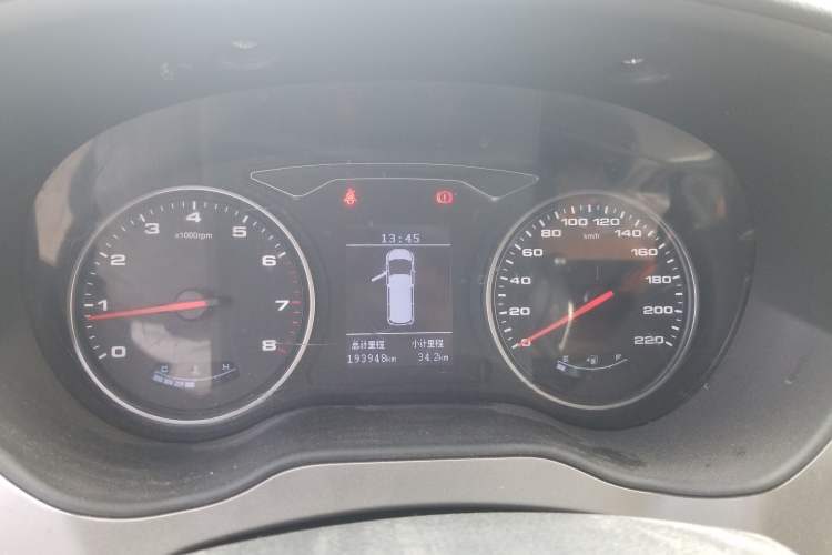 Used JAC M4 2016 2.0L Manual Comfort Edition Instrument Cluster